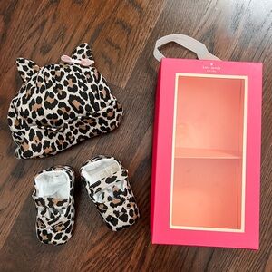 New Kate Spade Hat & Bootie Gift Set (One Size)